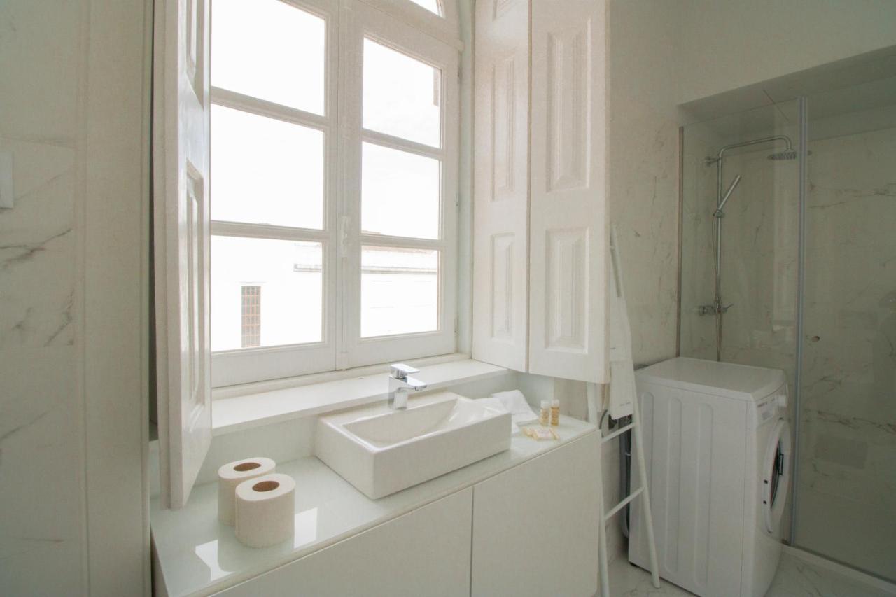 Passeio Da Avenida - Central Avenue Apartment With Elevator Виана-ду-Каштелу Экстерьер фото